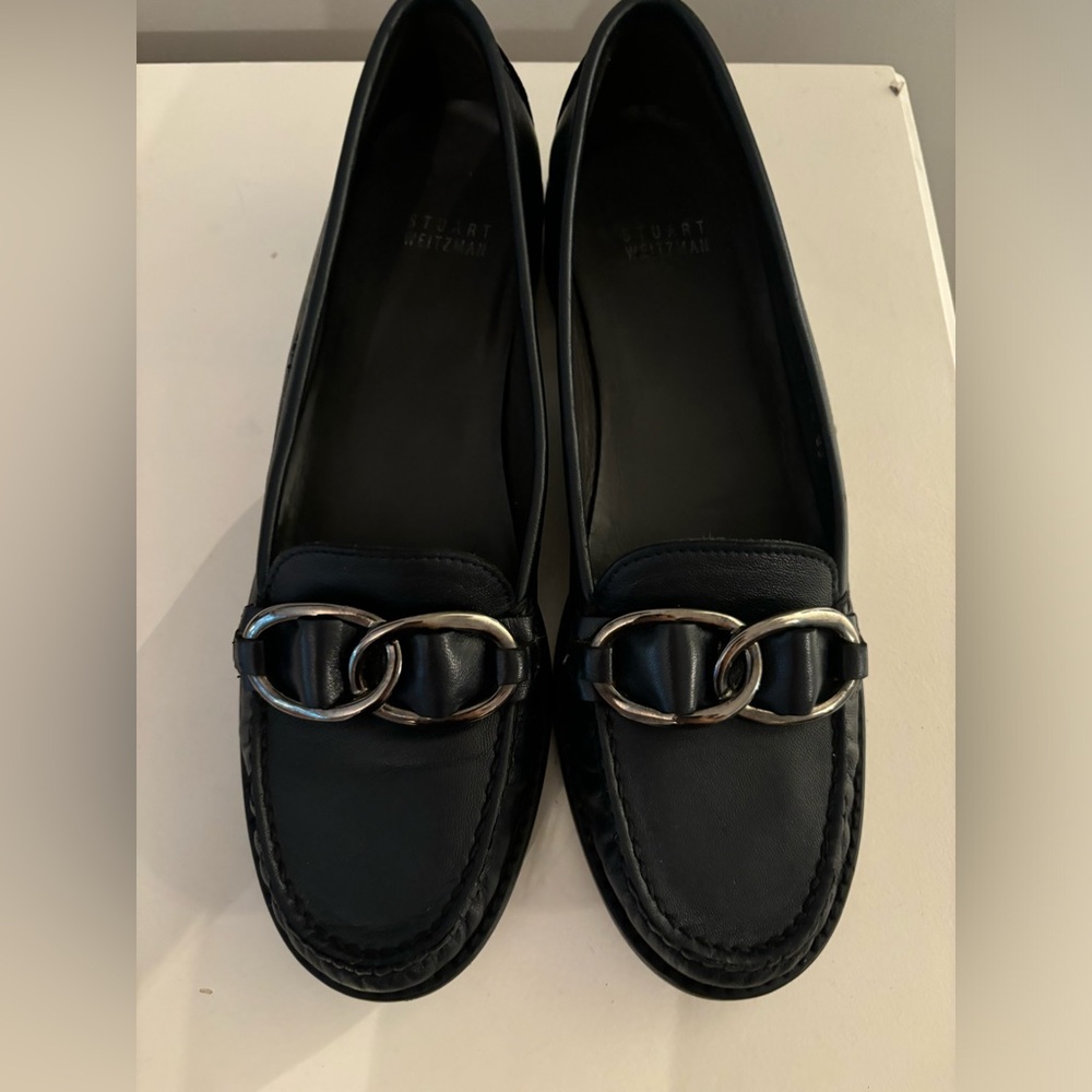 Stuart Weitzman Navy Loafers with Silver Chain